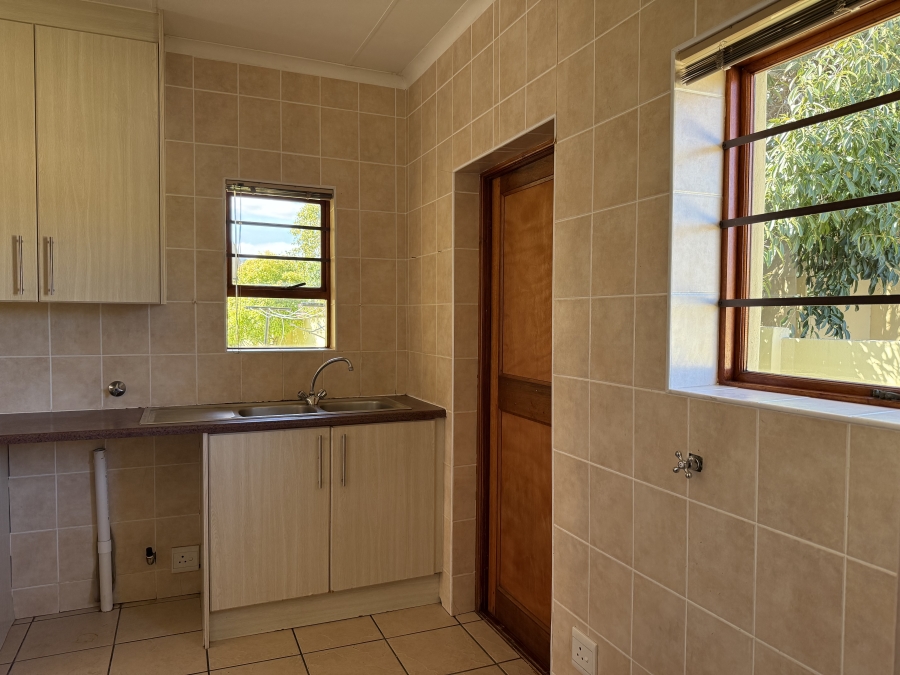 3 Bedroom Property for Sale in Sandbaai Western Cape